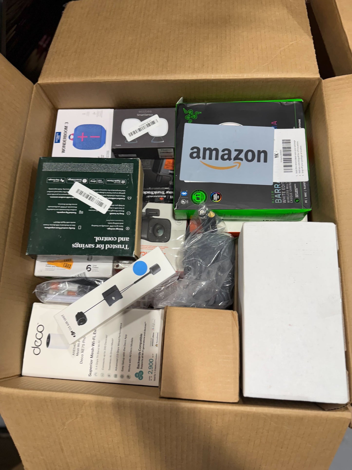 AMZ Electronics - 200 Items - $37,291.80 MSRP - PALLET - RETURNS