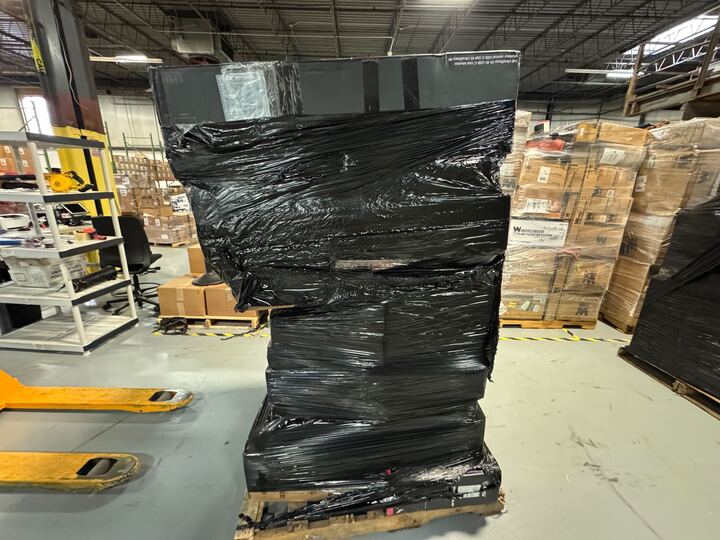 PALLET FROM NEG - Salvage - Monitors - ITEMS: 19 - MSRP: 8900