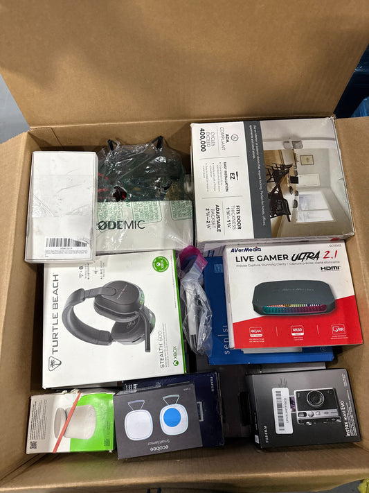 AMZ Electronics - 17 Items - $2,969.81 MSRP - BOX - RETURNS