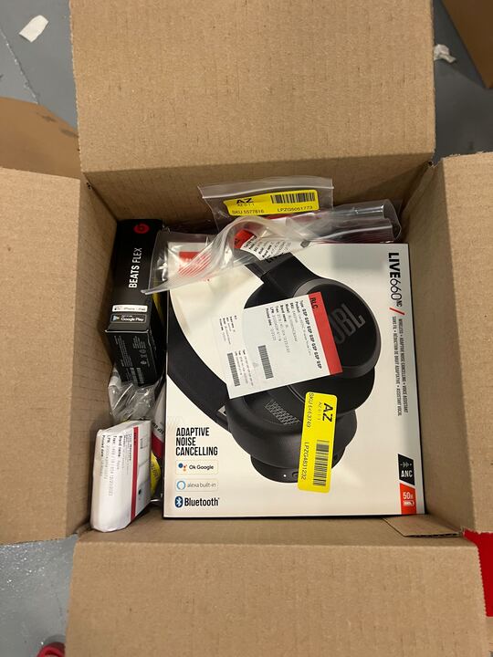 BOX OF RETURNS (Electronics) - ITEMS 16 - MSRP $1,884.86