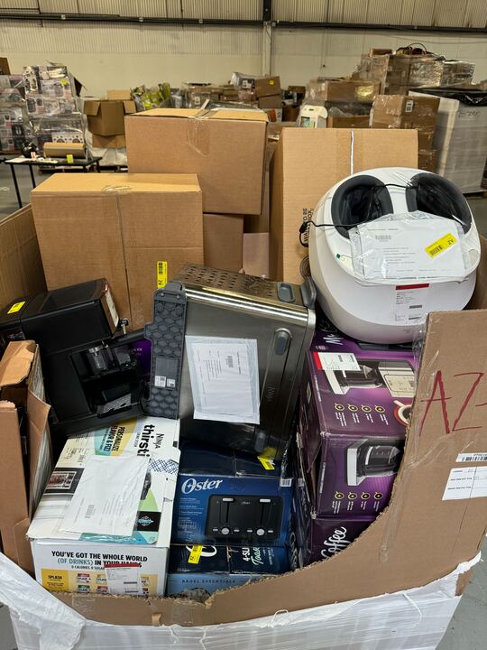 Pallet of Returns - Kitchen Appliances - 154items / MSRP $20,790- PALLETS: 3 [BB]