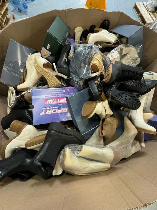 Pallet of SHOES (Brand New condition!!!) - ITEMS: 294 - MSRP: 10K