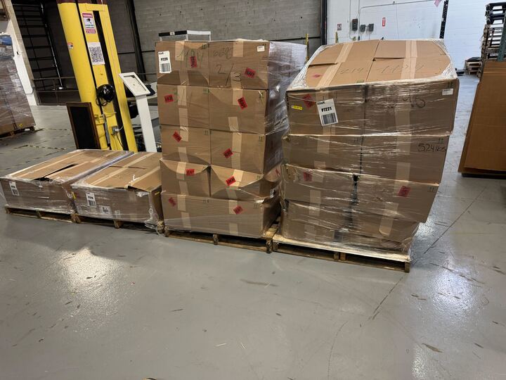 Home Improvements Pallets from AMZ (New Program) - ITEMS: 892 - MSRP: 34K (4 pallets))